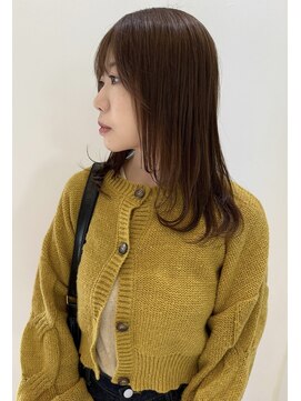 レイヤーカット×ブラウンベージュ