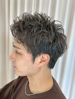 サイクル(CYCLE)&nbsp;MEN'S HAIR/波巻ツイストスパイラル／フェザーパーマ/伊勢崎