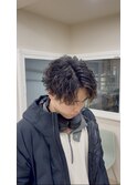 センターパート×ツイストスパイラルパーマ