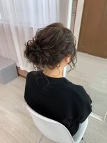 ホワイト(White)&nbsp;サイドシニヨン♪