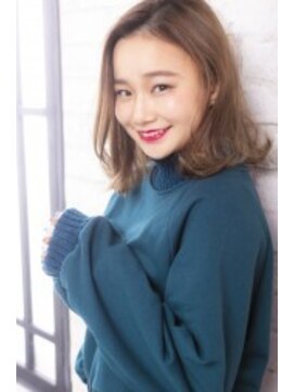 アジールヘア 北千住駅西口店(agir hair) ハイトーン/20代/ブリーチ/外ハネボブ/透明感/イルミナカラー