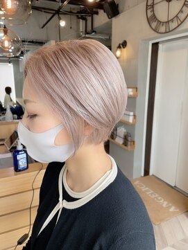 アンジェリカ 尼崎店(ANGELICA) ANGELICAホワイト丸みショート