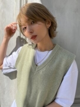 ヘアサロンM 新宿 エアリーミディ/ショートボブ