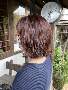 テントヘアー(tent hair) 束感パーマ