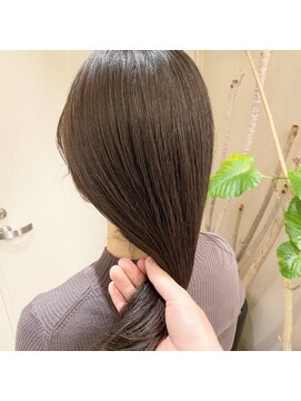 ブリス(VLISS) 艶々ストレート