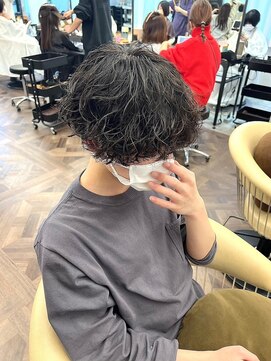 ロット 横浜(lot) 波巻きツイスパ×韓国マッシュ×デザインカラー[横浜駅]