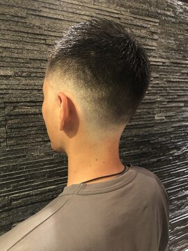 プーロ(Pu-ro) スキンフェード