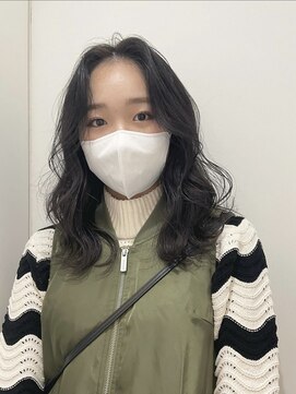 ヌークバイラヴェスト 四日市(neuk by lovest) セミロング 顔まわりカット