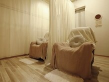 フリック(FLiC)の雰囲気（Eyelash roomまつ毛や眉毛の施術も可能。お電話でのご予約です。）
