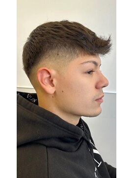 ゴウトゥデイシェアサロン 町田店(GO TODAY SHAiRE SALON) フェードショート【町田メンズカット】