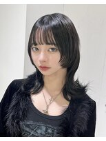 黒髪ウルフ