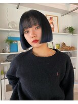 パツっとボブネイビーカラー
