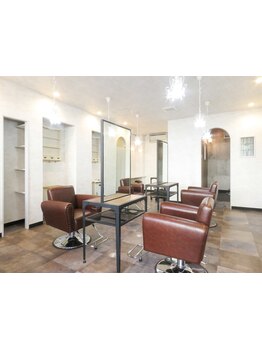 相談しやすい雰囲気が◎丁寧なカウンセリングと技術で、あなたの魅力を引き出すスタイルをご提案♪[錦糸町]