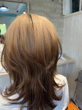 美容室 アルテモーダ ウルフカット