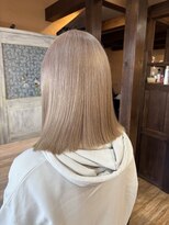 モアムー(Moremuu)&nbsp;【Makoto】ミルクティーカラー