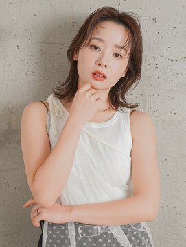 ミディアムレイヤー/センターパート