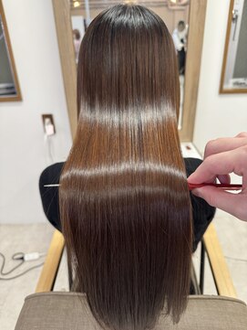 ルアン 大分駅店(ruen) 熊本/縮毛矯正/髪質改善/美髪矯正/本田翔/艶髪/