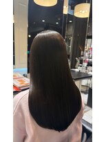 サンカリ イオンモール新居浜店(SANKARI)&nbsp;パサついて見えない“うる艶アッシュ”