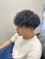 イルミ(iLUMi)&nbsp;iLUMi　×　ツイストパーマ