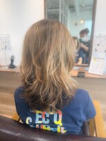 ハル(haru)&nbsp;白髪ぼかしハイライトカラー