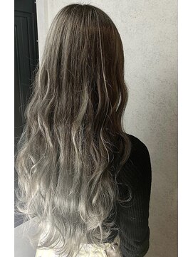 ヘアサロンエム 大宮東口(HAIR SALON M) 外ハネボブ/アッシュブラウン/ネオウルフ/デザインカラー