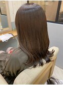 【藤原三知代】Aラインシルエットの艶髪ブラウン