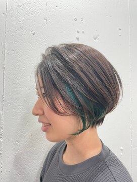 ネウィ ハウオリ 札幌駅前(newi hau'oli) 大人可愛い20代30代40代小顔ワンサイドショートボブ丸み前下がり