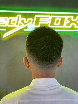 グリーディーフォックス 代々木(Greedy FOX) 韓国マッシュ/センタ-パ-ト/ツイストスパイラル/スキンフェード