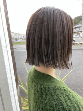 ブーム(BOOM) ハイライト×切りっぱなしボブ【大分】