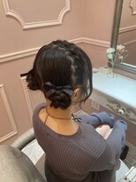 グルーヴ グルーヴ フェエリー(groove groove feerie)&nbsp;あみかちゅツインおだんごヘア　【新宿歌舞伎町ヘアメ】