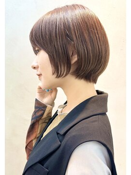 ヴィオットバイサロン(Viot by Salon) ショートボブ　耳掛け　20代30代40代　Viot 櫻井