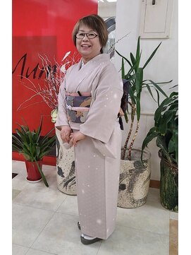 美容室 マムズ 訪問着、着付け