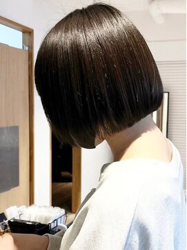 ネオリーブ クーロ(Neolive curro) 小顔ボブ×美髪[ぱつっとボブ/縮毛矯正/横浜韓国]22