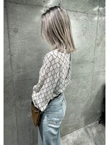 アコ(Aco)&nbsp;★プラチナホワイトベージュのバレイヤージュ★