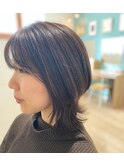 ミディアムウルフ[ニュアンスカラー/30代/40代/50代もおすすめ]