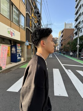 メリケンバーバーショップ フクオカ(MERICAN BARBERSHOP FUK) ローフェードかきあげバーバー