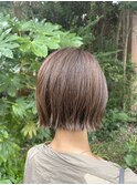 外ハネ　ミニボブ