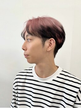 アウラ 小矢部店(AULA)の写真/【豊富な提案で似合わせ格好いいを◎】メンズのスペシャリストが作る“こなれヘアスタイル”を体感ください