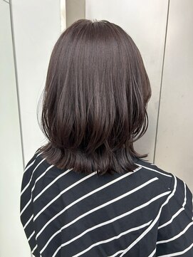 ビューナゴヤ 名駅(VIEW NAGOYA) 外ハネ/切りっぱなし/外ハネレイヤー/くびレイヤー/くびれヘア