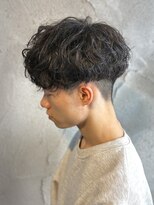 ニアウ 高崎店(Niau)&nbsp;メンズマッシュシャドウパーマ群馬高崎眉毛韓国刈り上げ