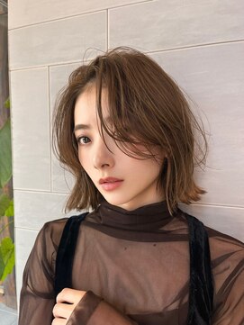 キミトヘアデザインアンドスパ(Kimito Hair design&spa) 外はねボブ　くびれヘア　ぱつっとボブ　くすみベージュ　ボブ