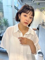 ボブ　チョコレートブラウン　切りっぱなしボブ　シースルーボブ