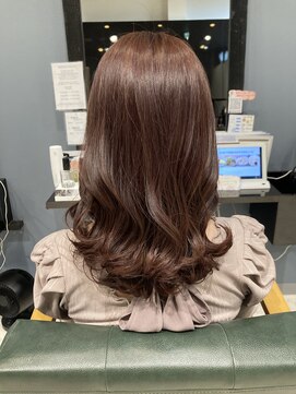 レナータ ヘア(Renata hair) ピンクブラウン/暖色カラー/ピンクカラー