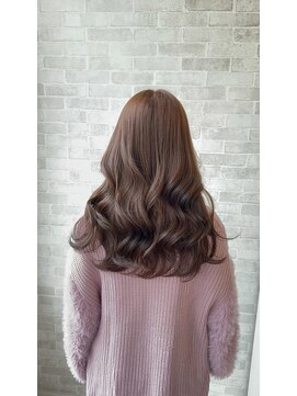 カットウェルズ ラブコオリヤマ 郡山店(Cut Well's Love Koriyama) ツヤブラウン×上品レイヤーセミロング