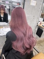 マジコ 表参道(Magico) ピンクカラー