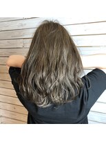 デコヘアー キートス(DECO HAIR kiitos)&nbsp;グレージュ＆ハイライト