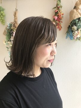 レイビューティー 浜町中央橋店(RAY+beauty) ミルクベージュ