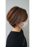 ショートボブ