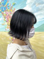 ナチュラルスポット(Natural Spot) ネイビーアッシュ　前下がりボブ　くすみブルー　こなれヘア