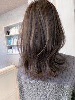 キャアリー(Caary)&nbsp;福山美容院イルミナカラー外ハネ　アッシュグレージュ人気Caary